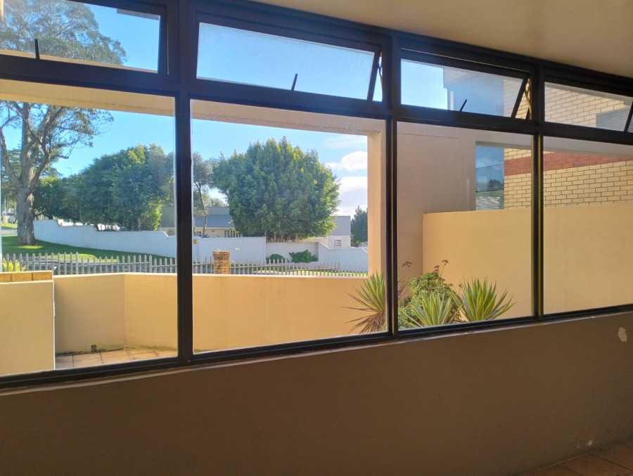 To Let commercial Property for Rent in Eversdal Western Cape